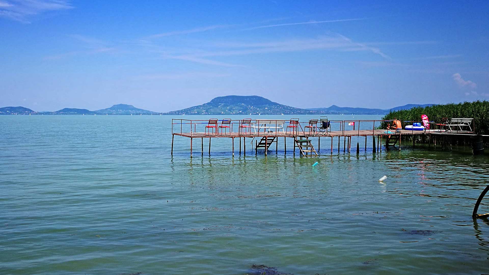 Balaton déli partján, közvetlen vízparti építési telkek eladók