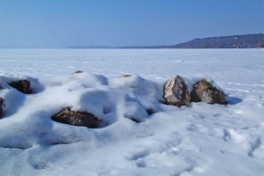 Befagyott Balaton.