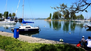 Balatonföldváron, eladó házat, nyaralót keresek Vevőimnek